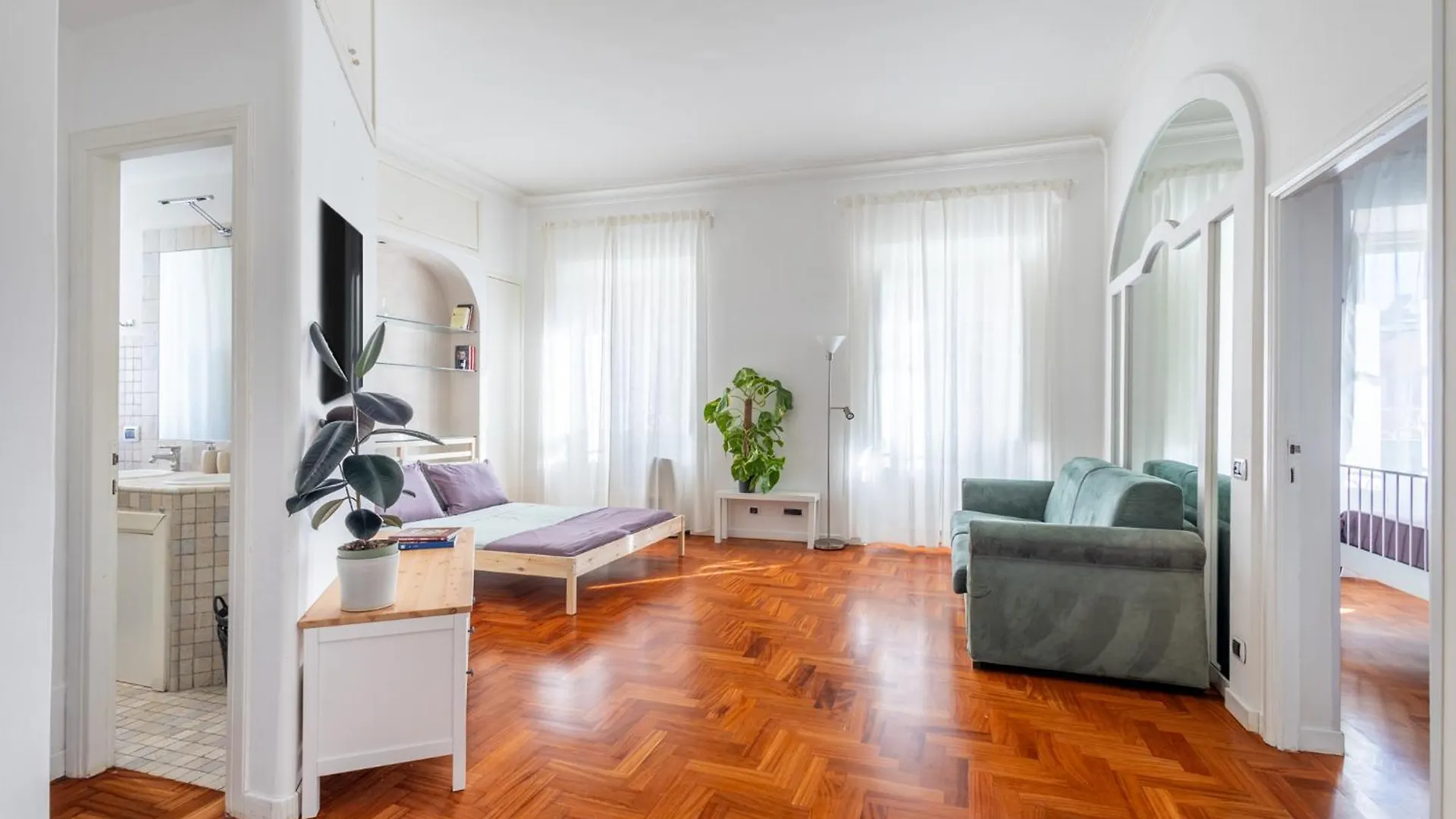 Daire Your Elegant Loft At Termini Station Roma