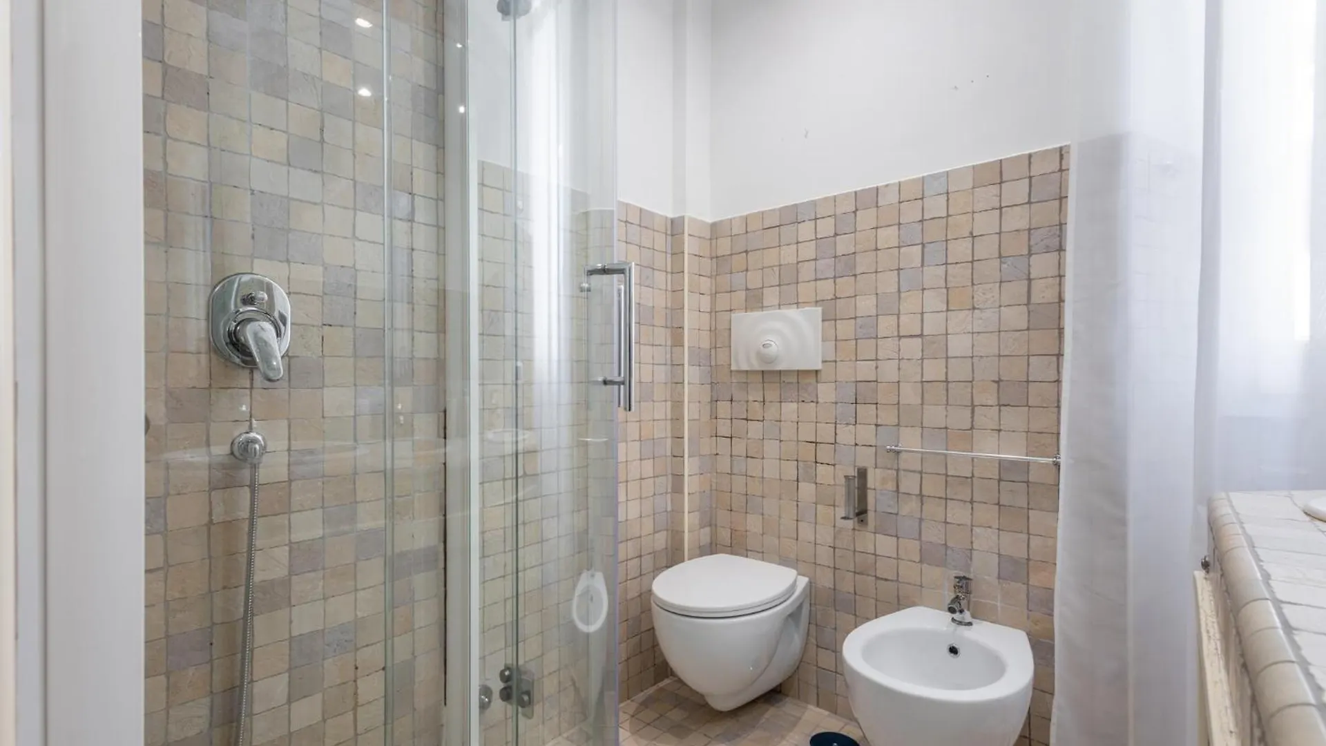 Your Elegant Loft At Termini Station Roma İtalya